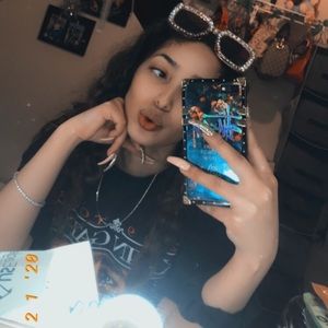 Meet your Posher, Jayy